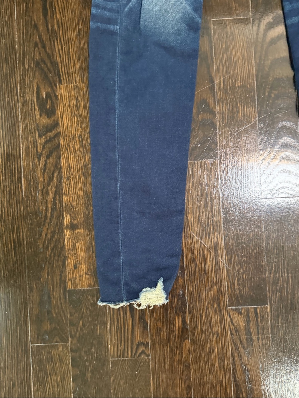 American Eagle Ripped Stretchy Skinny Jeans - Picture 7 of 14